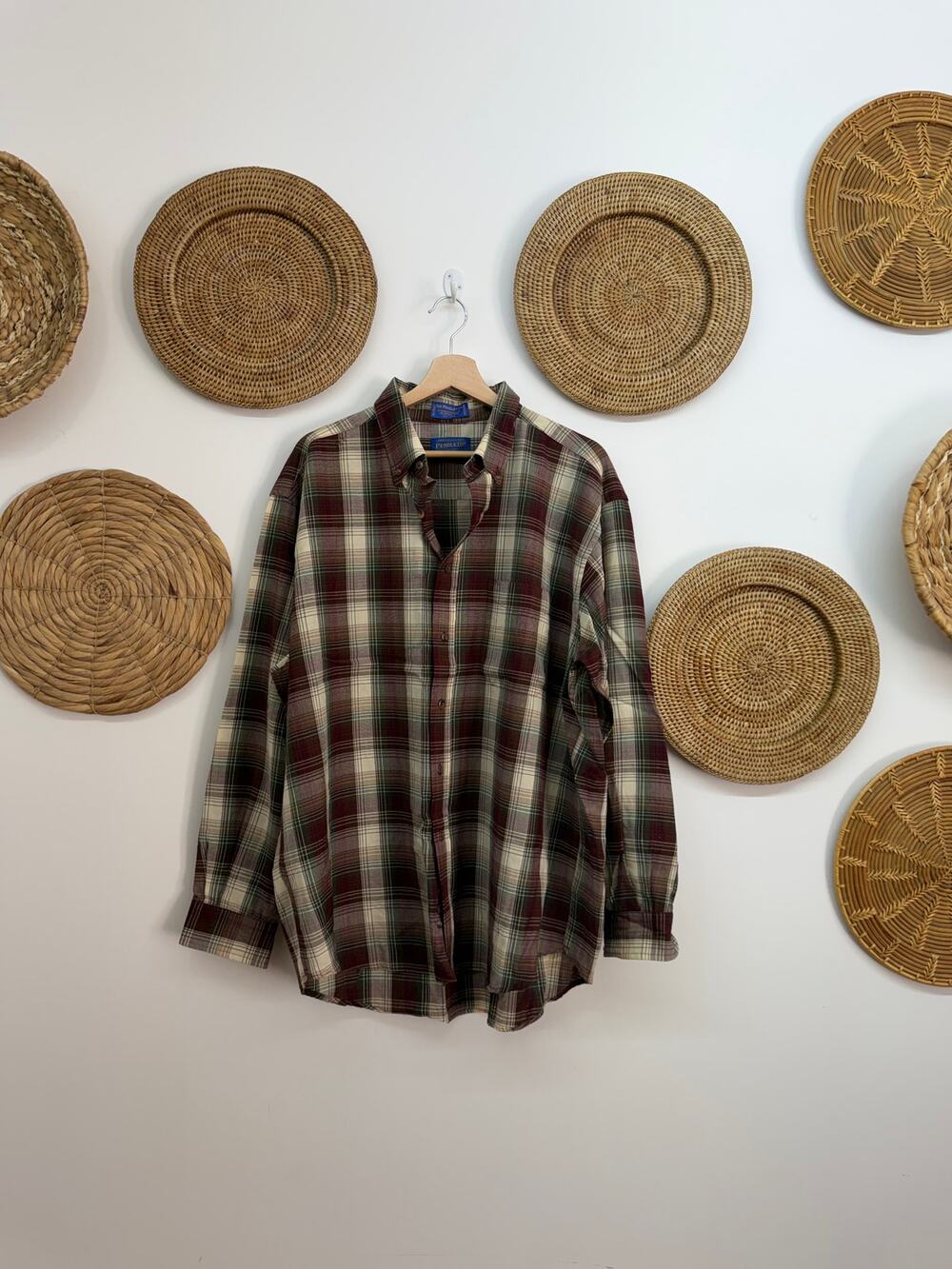 Vintage Sir Pendleton Plaid Button Up Shirt Mens XL